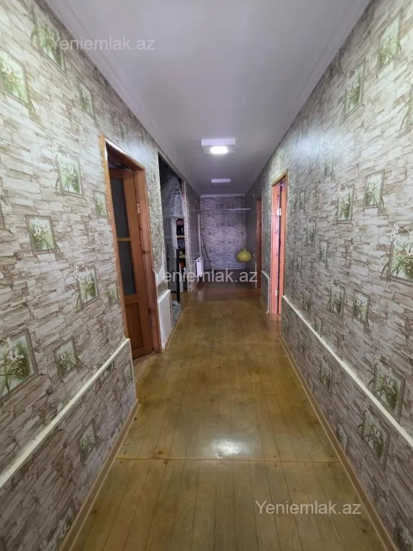 Satılır 5 otaqlı həyət evi 165 m²