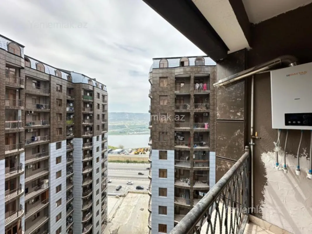 Satılır 2 otaqlı yeni tikili 81.29 m²