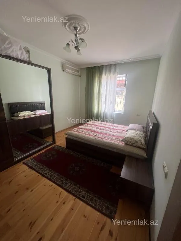 Satılır 3 otaqlı həyət evi 144 m²