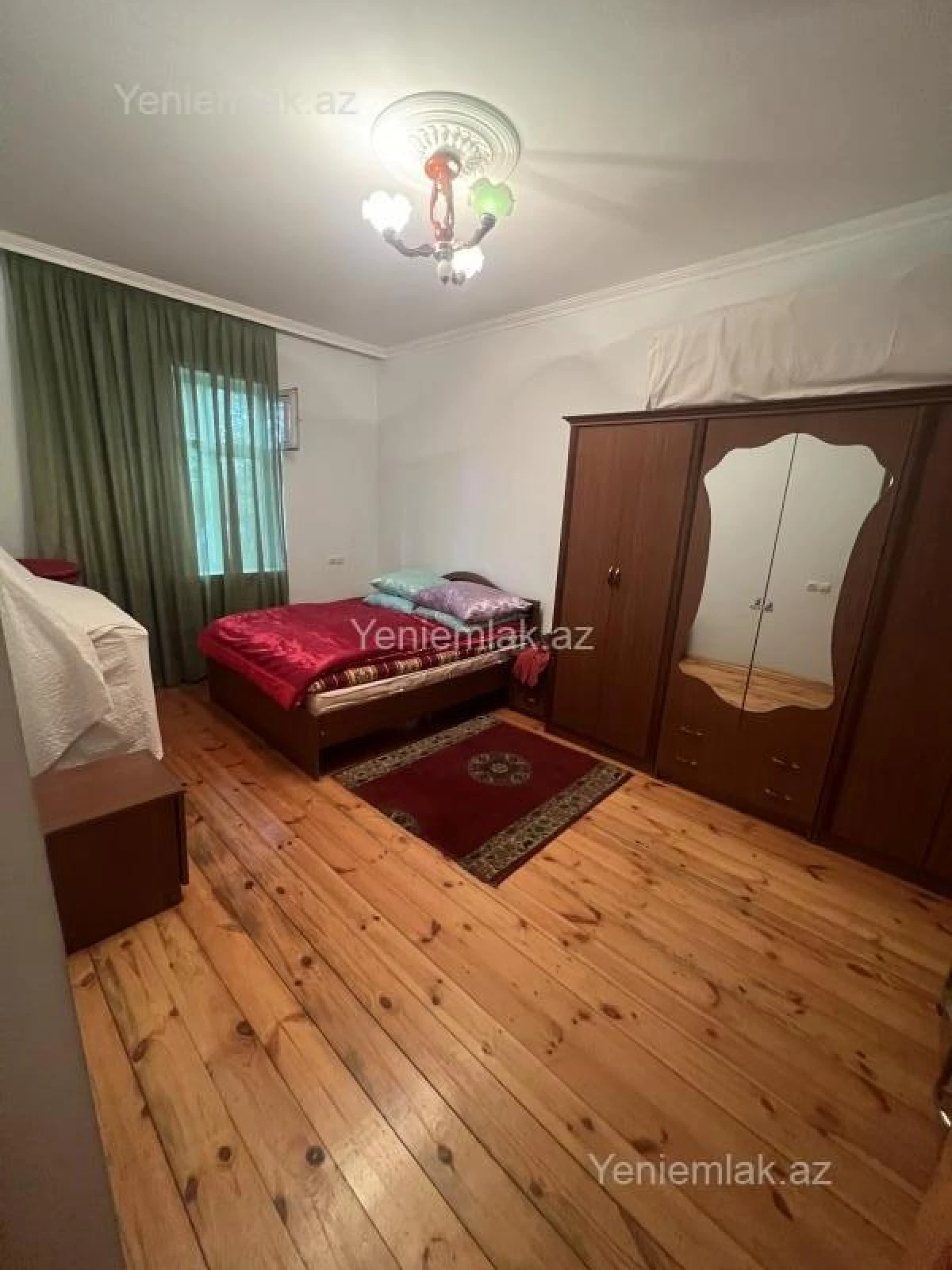Satılır 3 otaqlı həyət evi 144 m²
