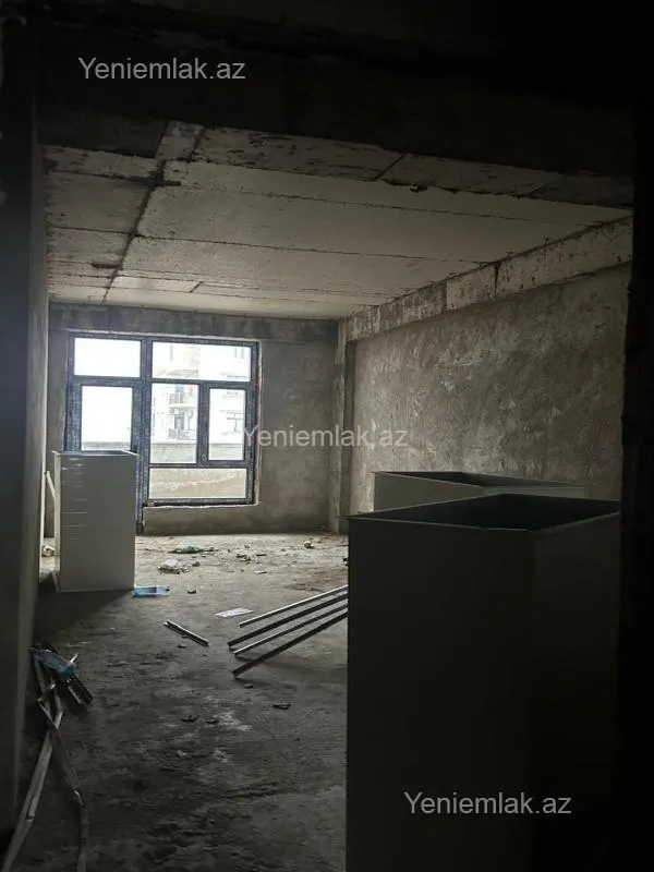 Satılır 2 otaqlı yeni tikili 82 m²