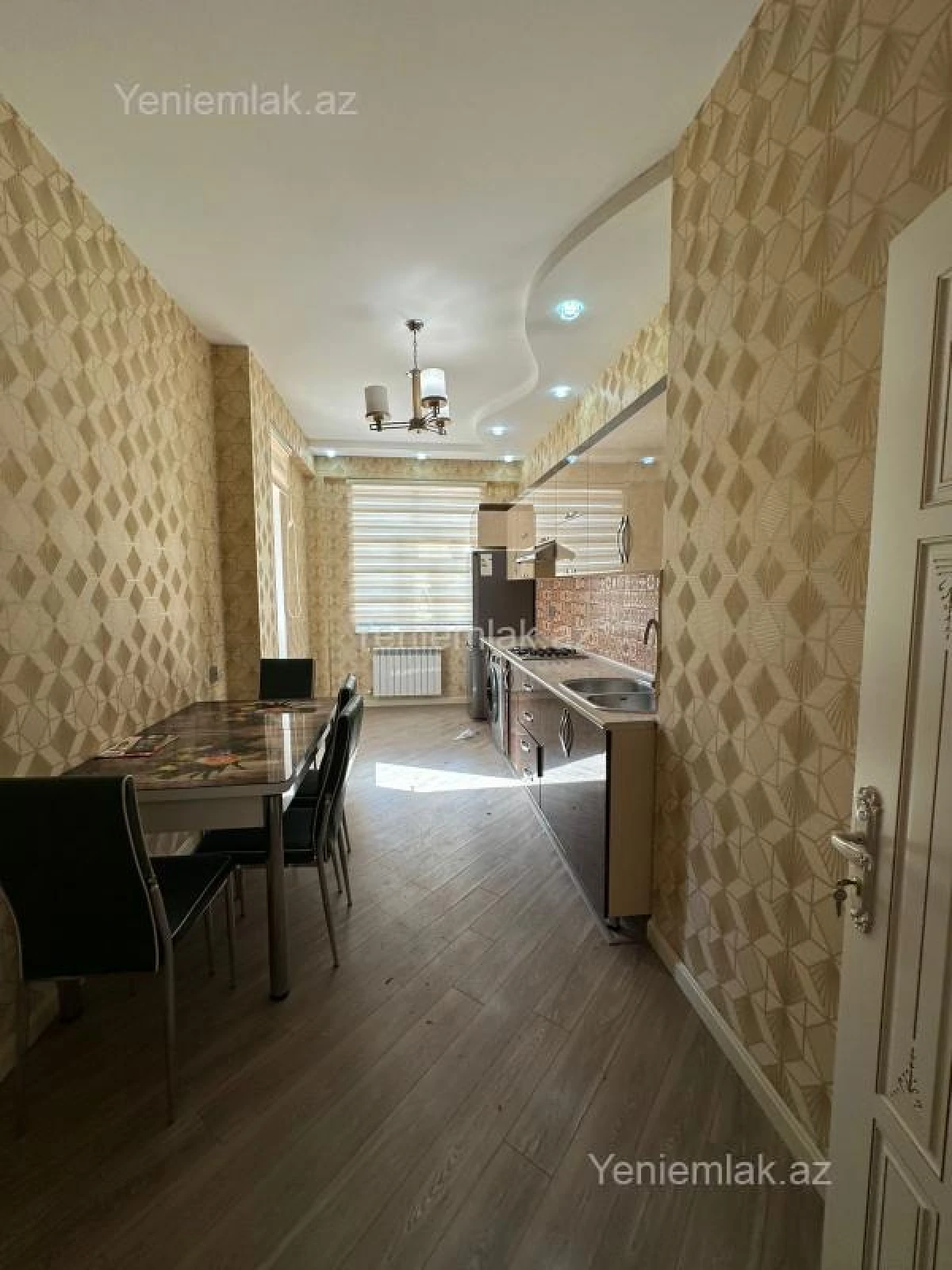 Satılır 3 otaqlı yeni tikili 126 m²