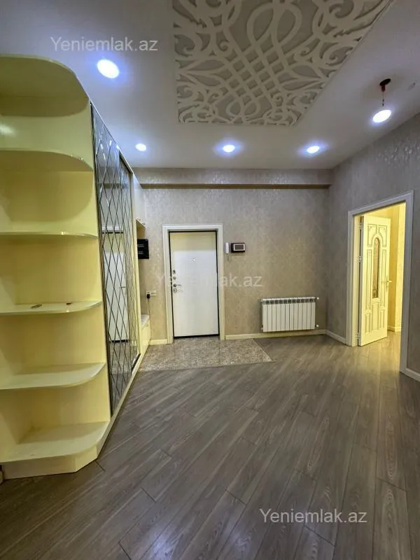 Satılır 3 otaqlı yeni tikili 126 m²