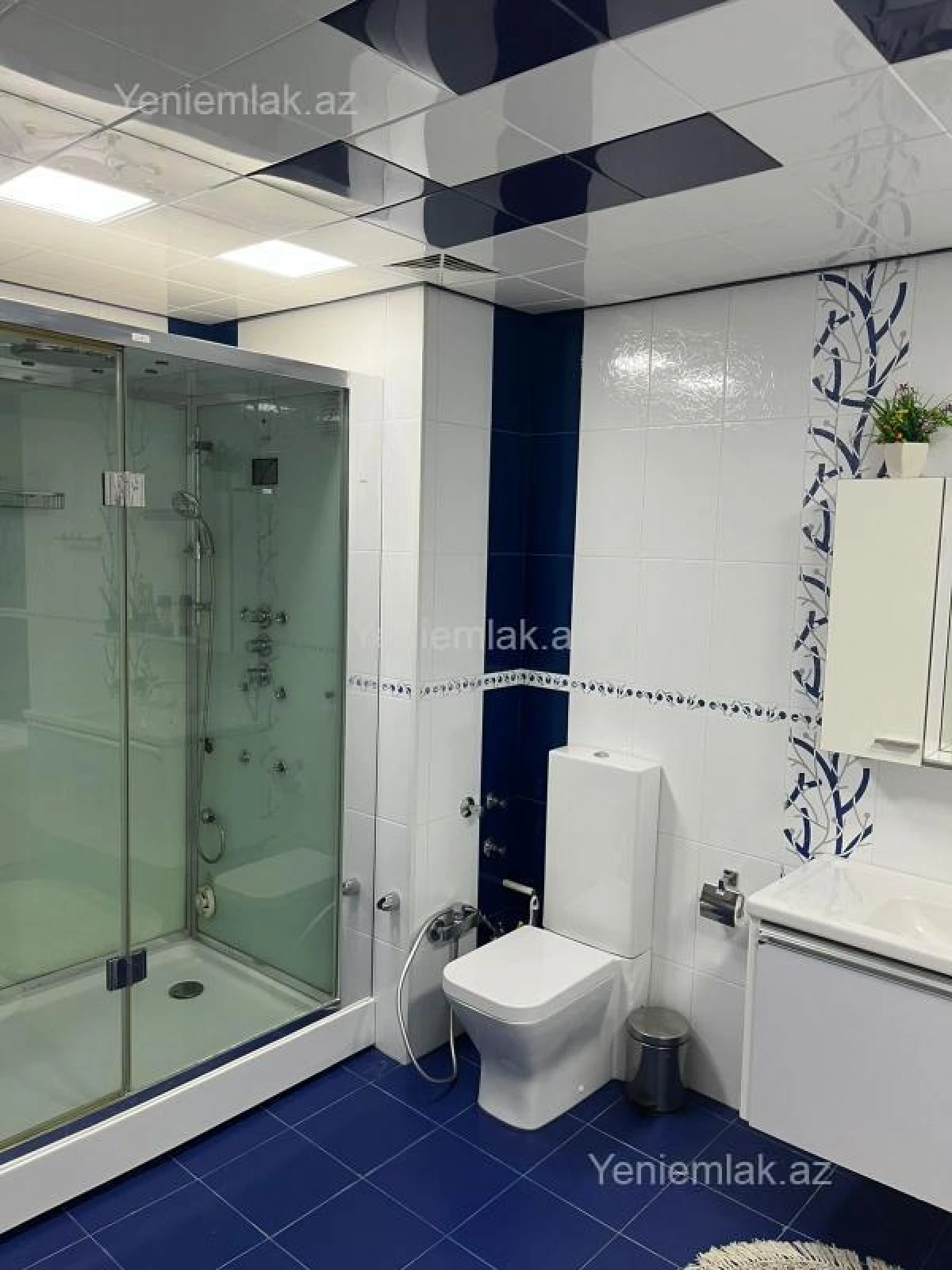 Satılır 3 otaqlı yeni tikili 120 m²