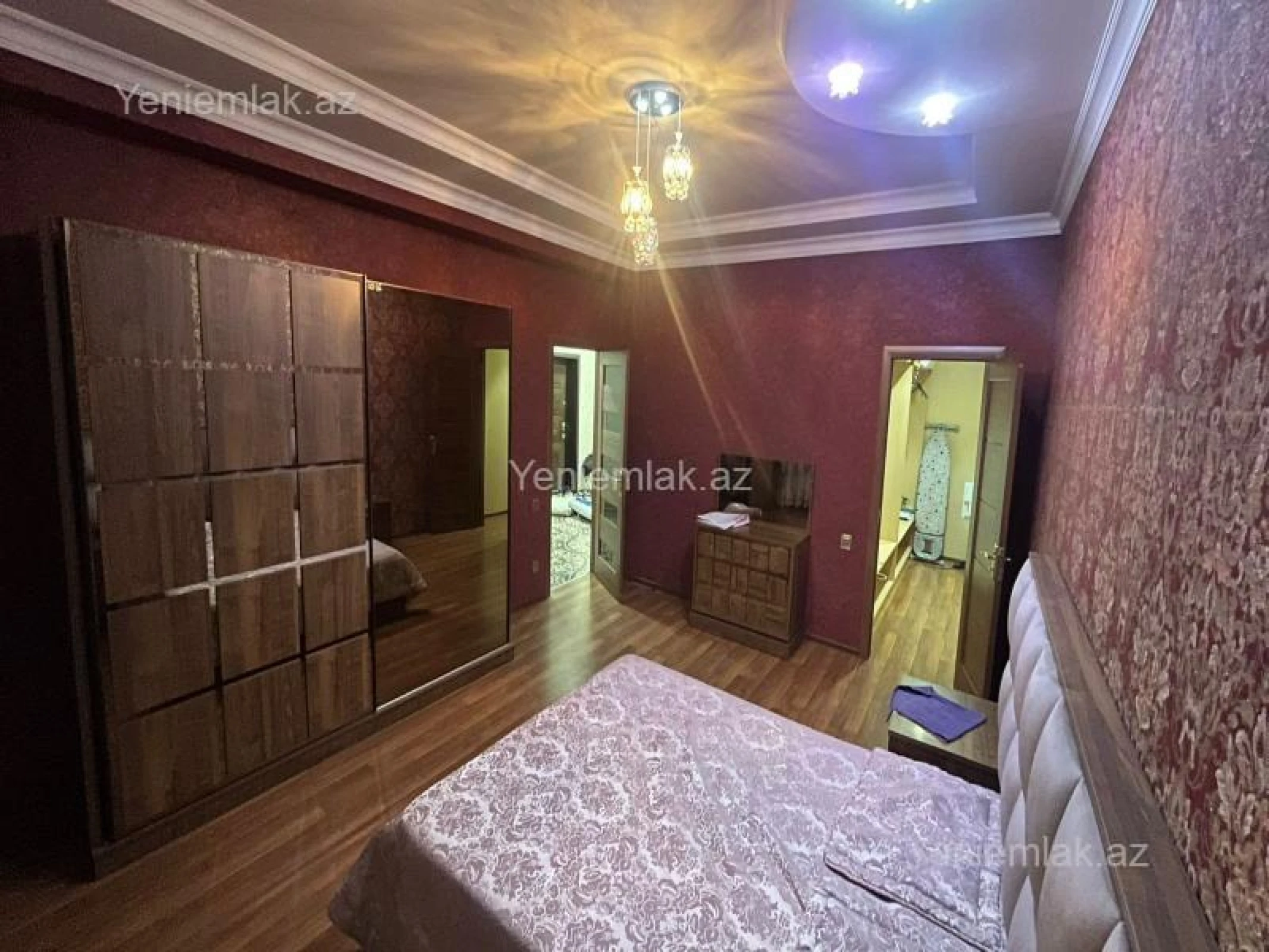 Satılır 3 otaqlı yeni tikili 120 m²