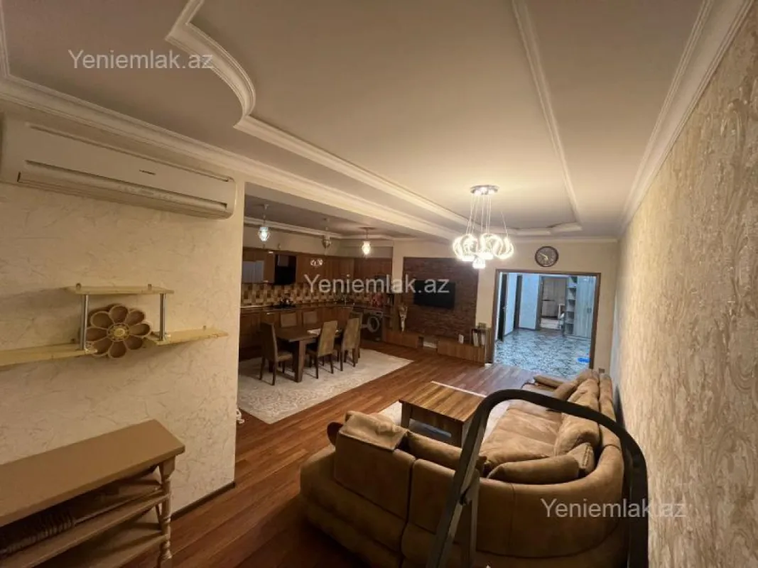 Satılır 3 otaqlı yeni tikili 120 m²