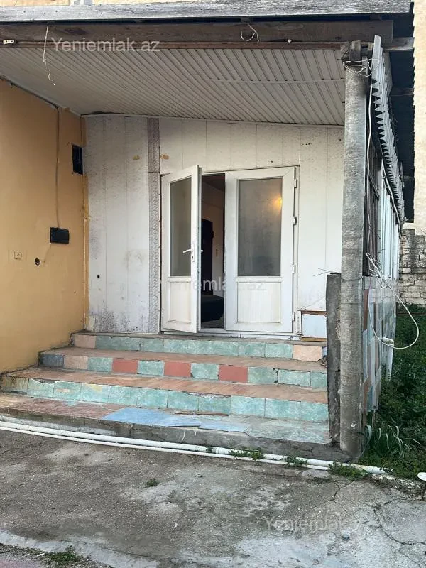 Satılır 3 otaqlı həyət evi 98 m²