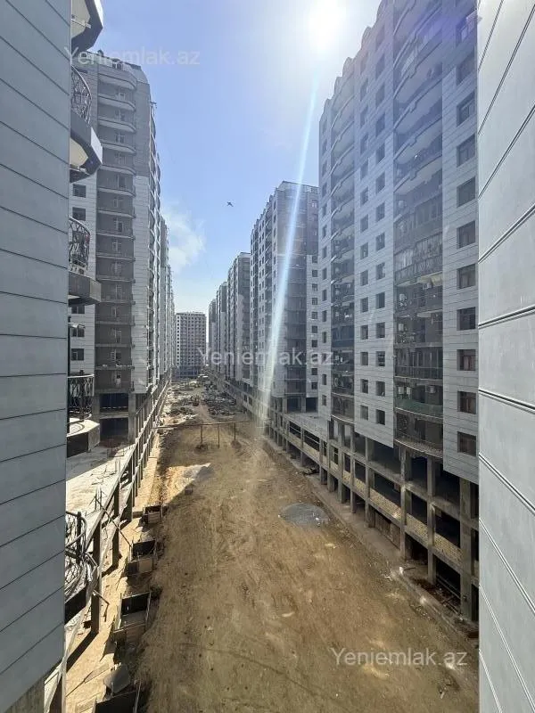 Satılır 3 otaqlı yeni tikili 141 m²