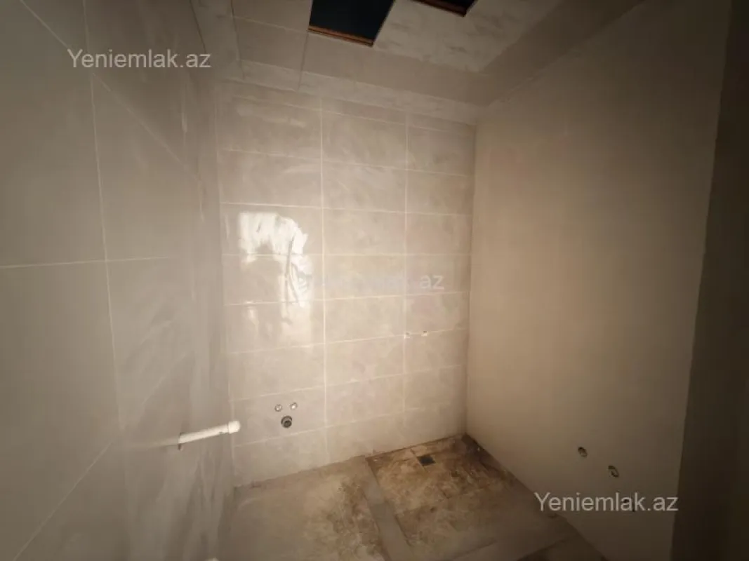 Satılır 3 otaqlı yeni tikili 141 m²