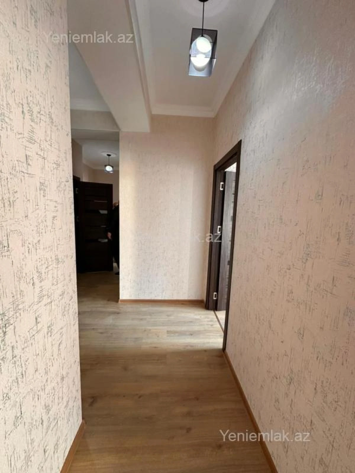 Satılır 4 otaqlı yeni tikili 100 m²