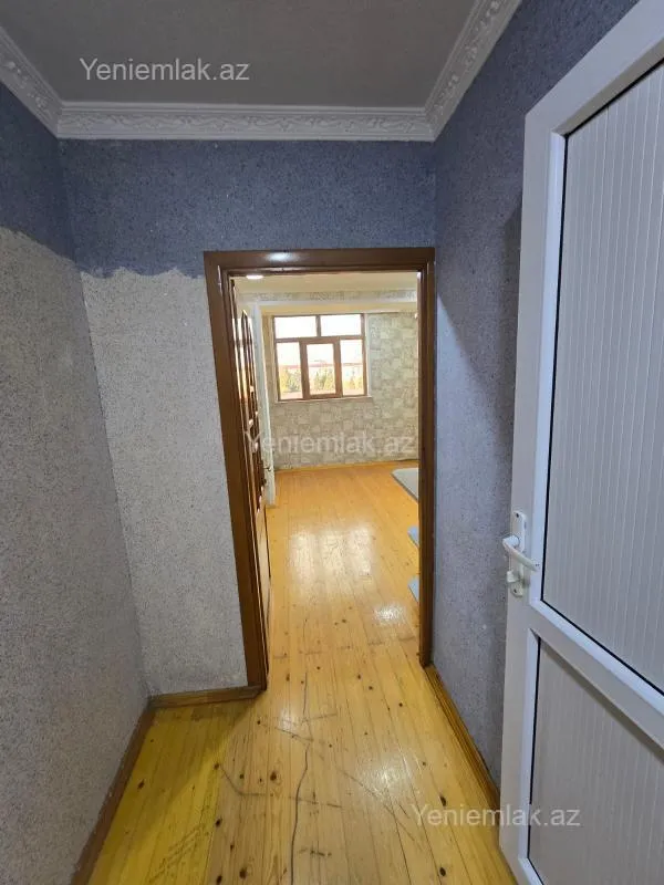 Satılır 2 otaqlı köhnə tikili 55 m²