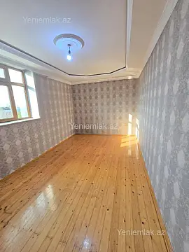 Satılır 2 otaqlı köhnə tikili 55 m²