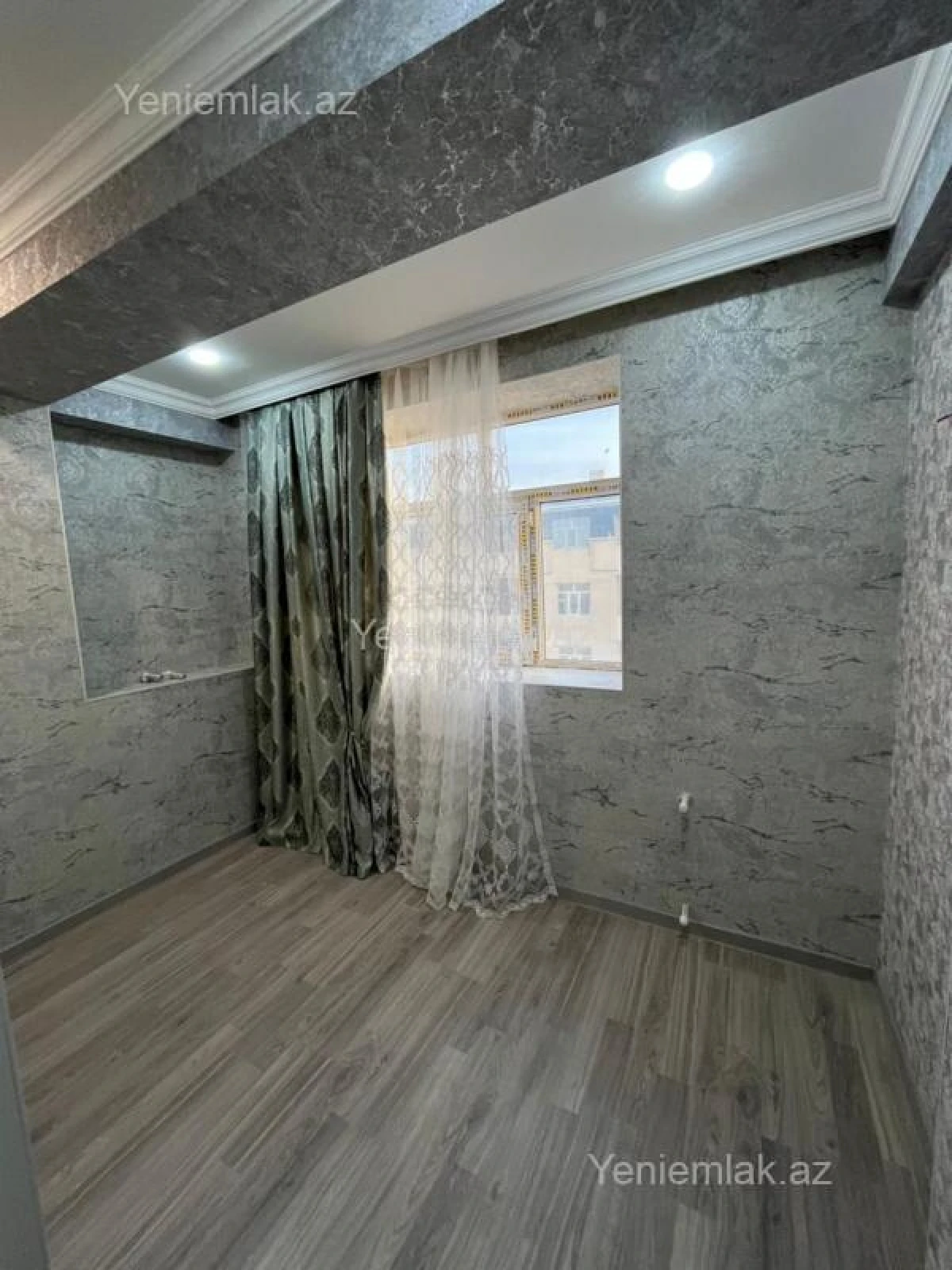 Satılır 2 otaqlı yeni tikili 31 m²