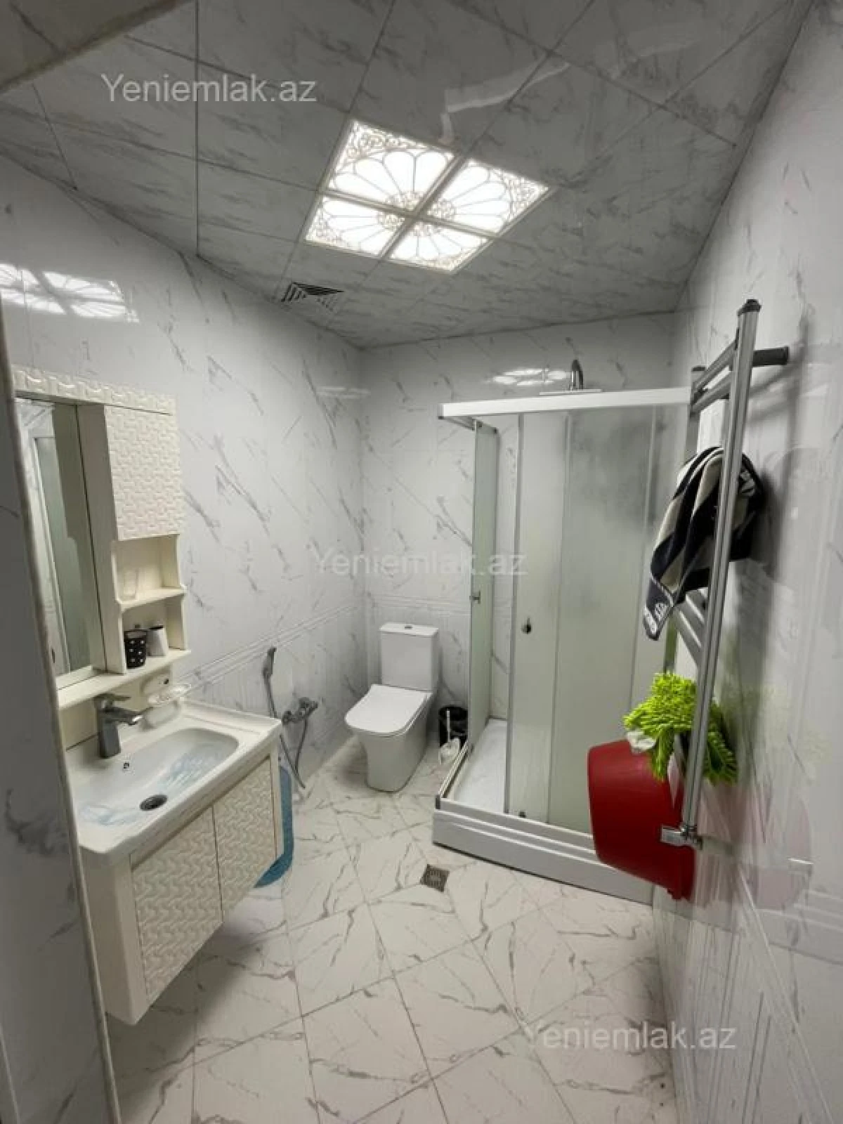 Satılır 2 otaqlı yeni tikili 62 m²