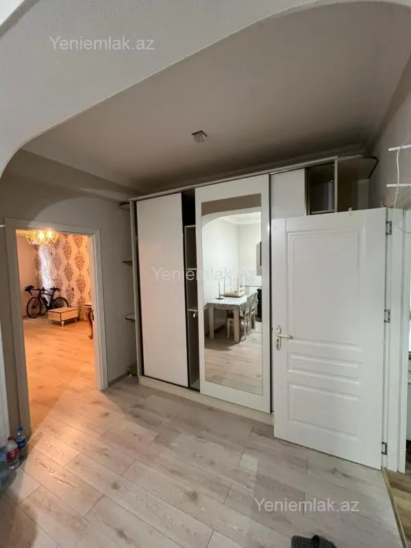 Satılır 2 otaqlı yeni tikili 62 m²