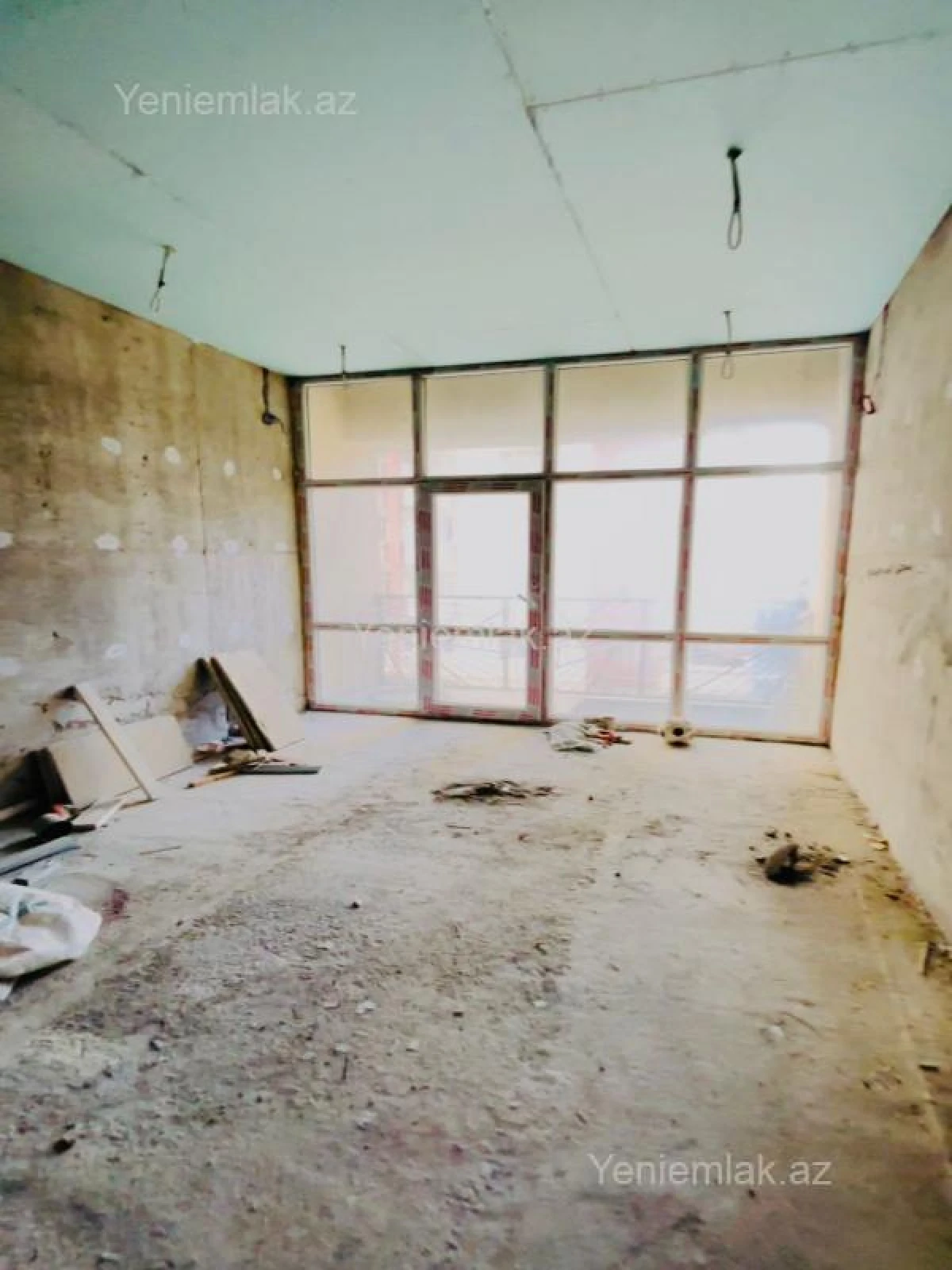 Satılır 5 otaqlı obyekt 253 m²