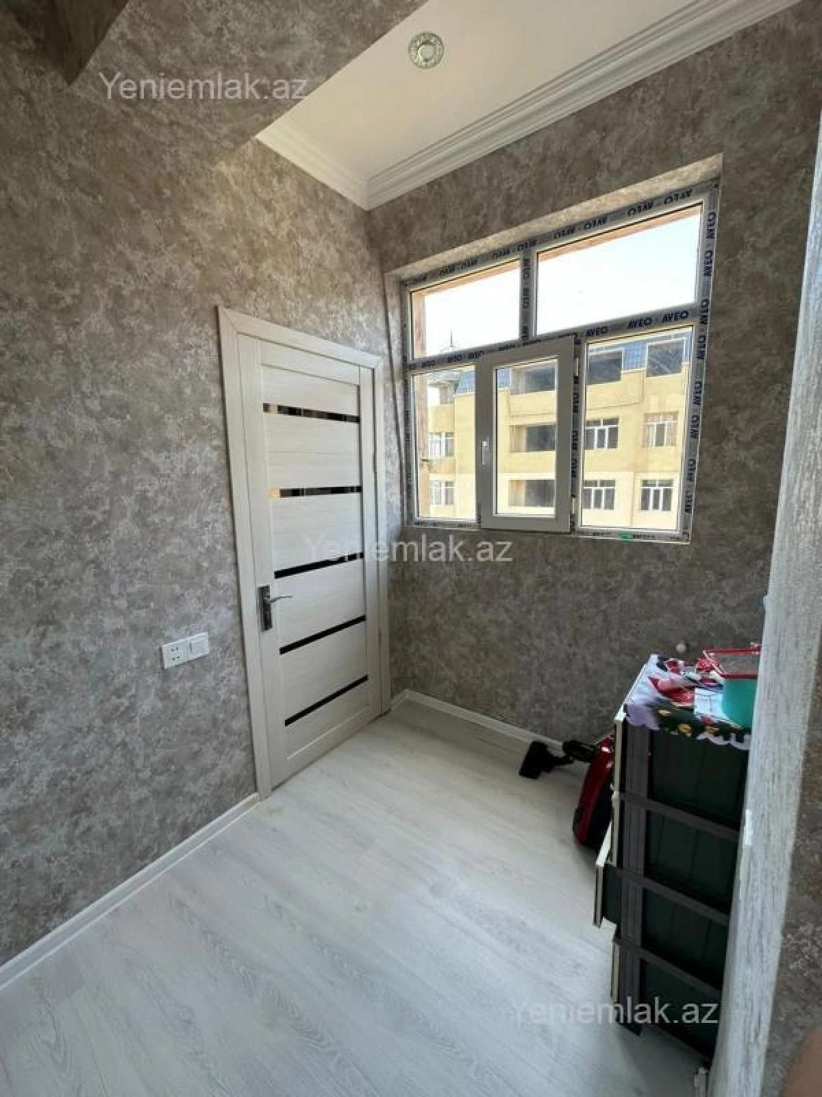 Satılır 2 otaqlı yeni tikili 43 m²
