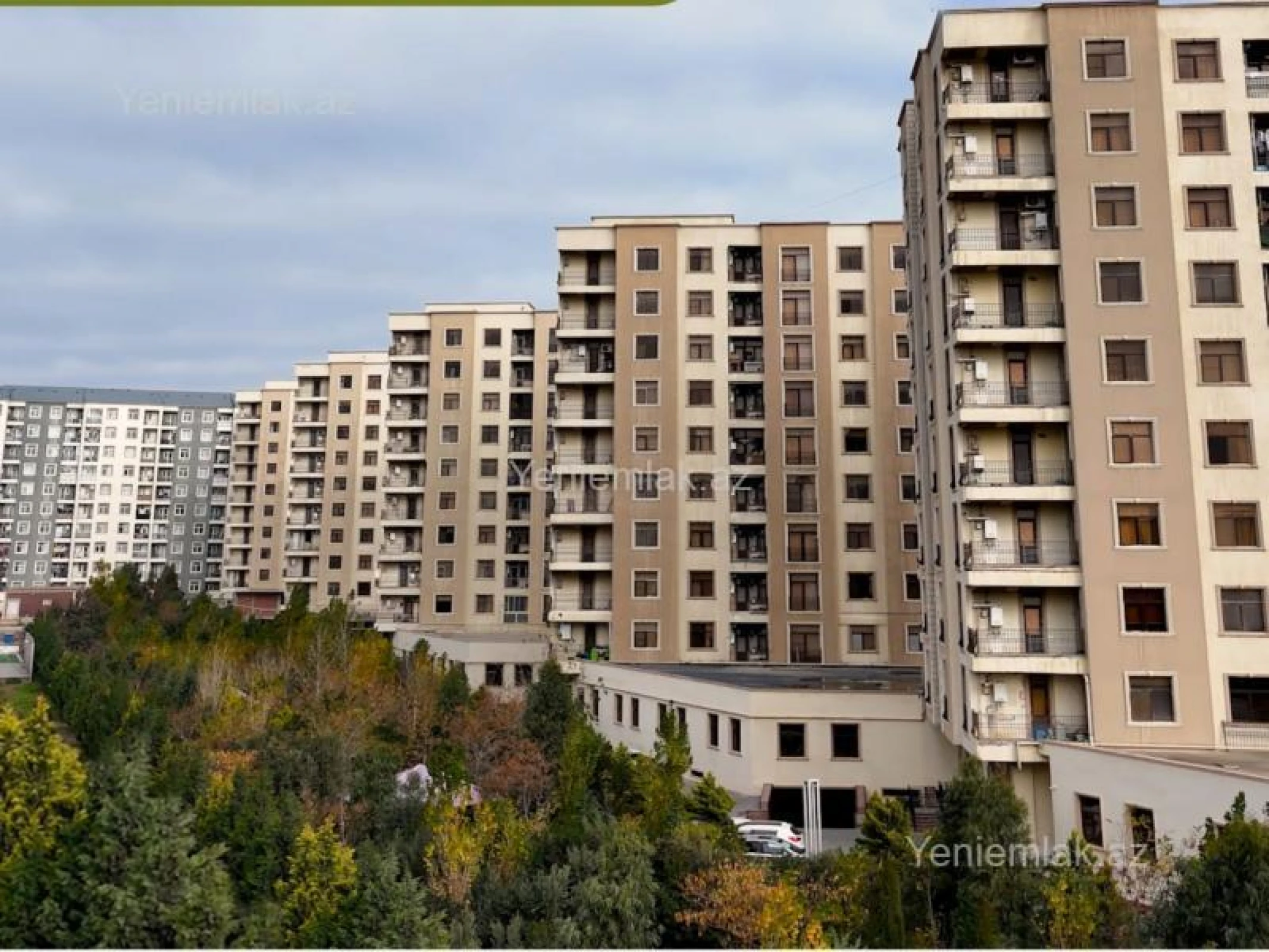 Satılır 3 otaqlı yeni tikili 80 m²