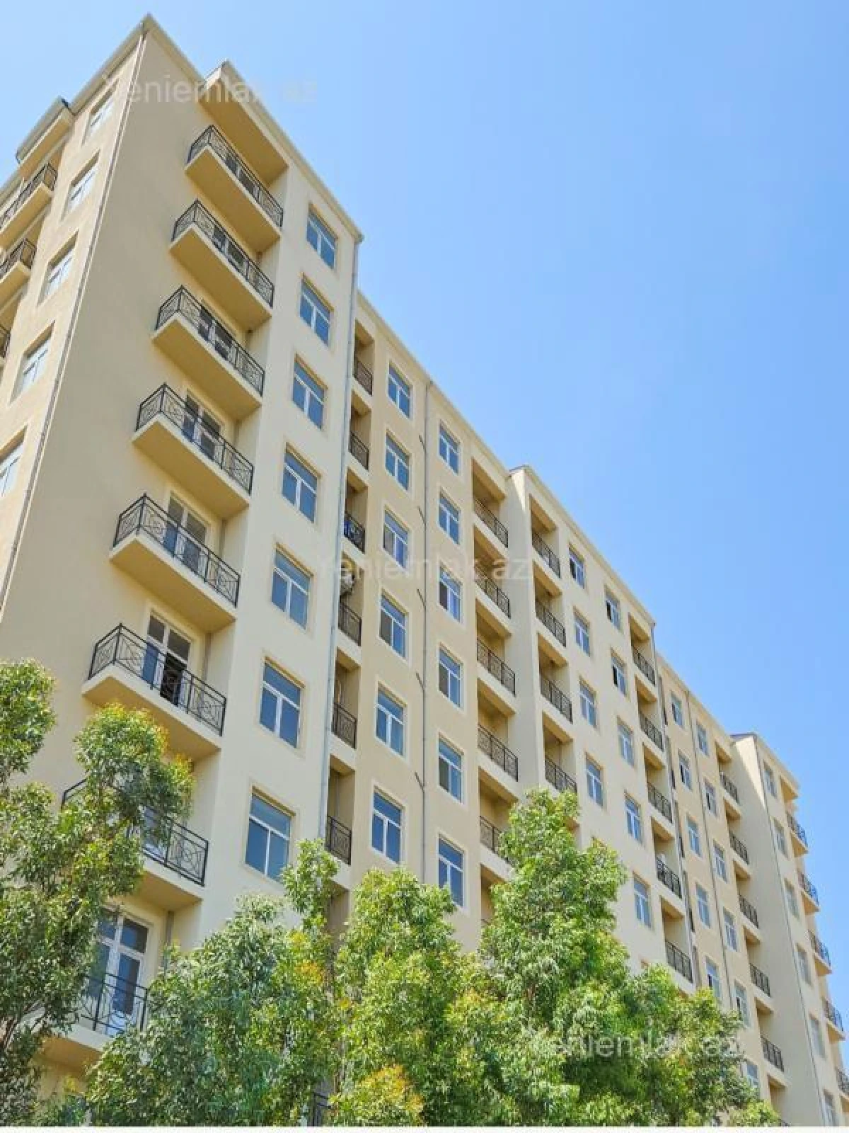 Satılır 3 otaqlı yeni tikili 80 m²