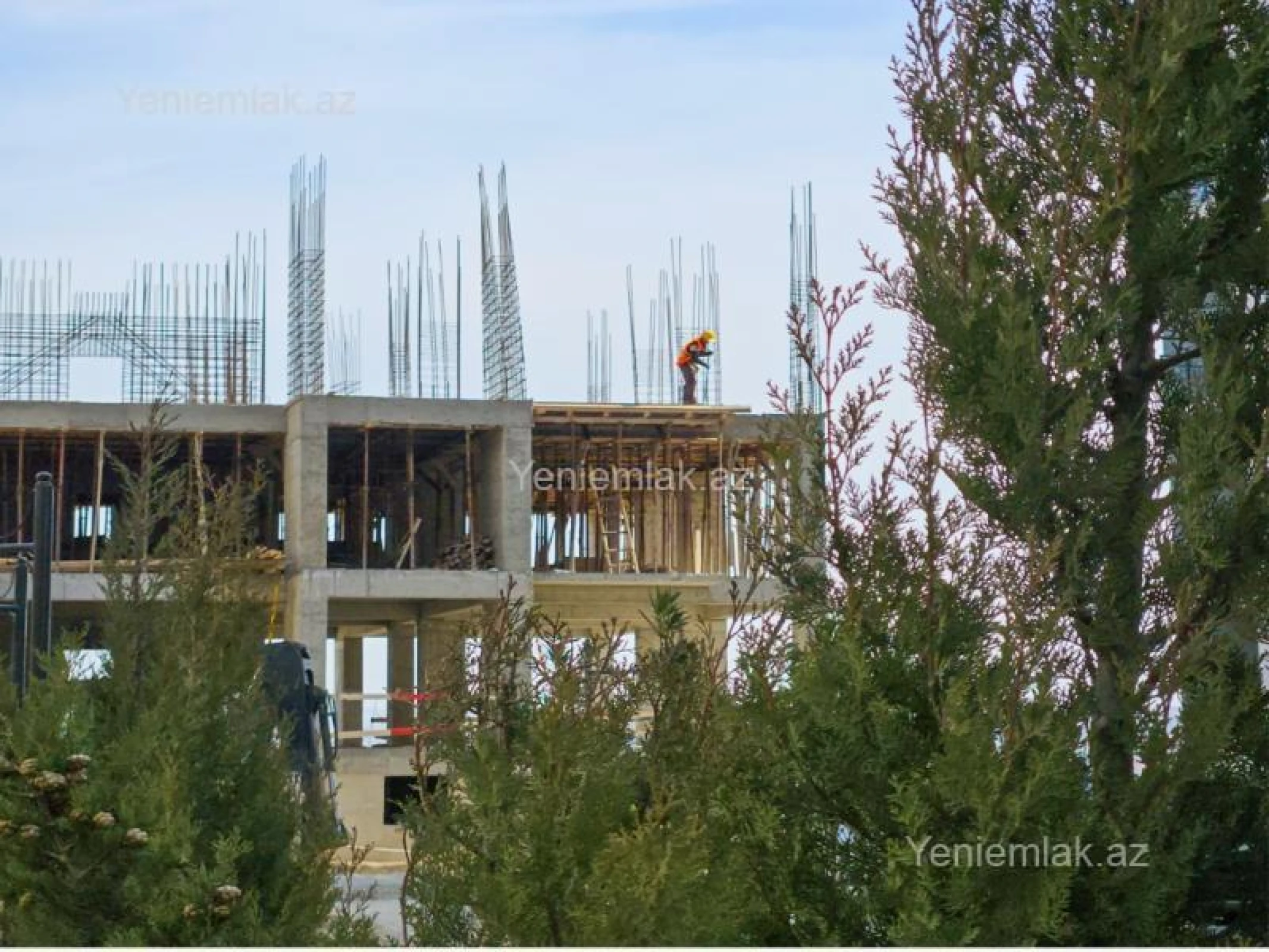 Satılır 3 otaqlı yeni tikili 80 m²