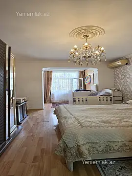 Satılır 5 otaqlı köhnə tikili 110 m²