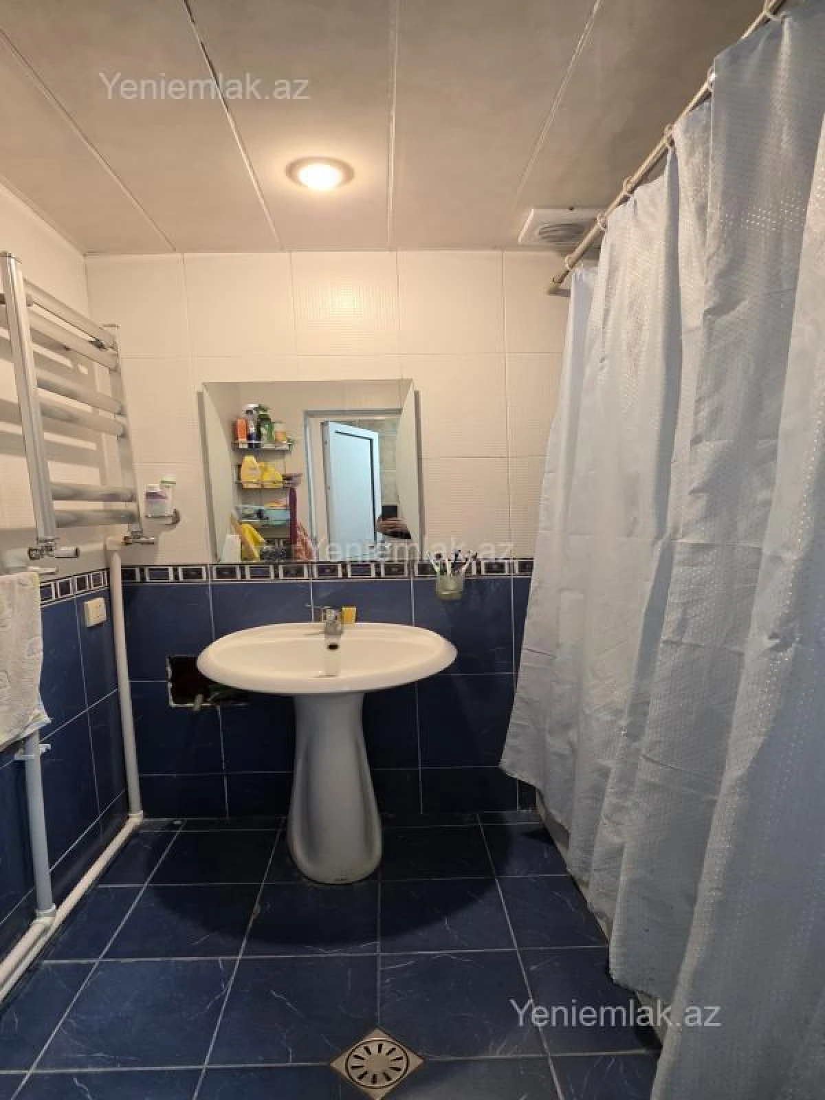 Satılır 5 otaqlı köhnə tikili 110 m²