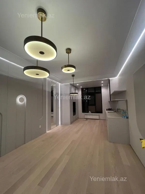 Satılır 3 otaqlı yeni tikili 109 m²