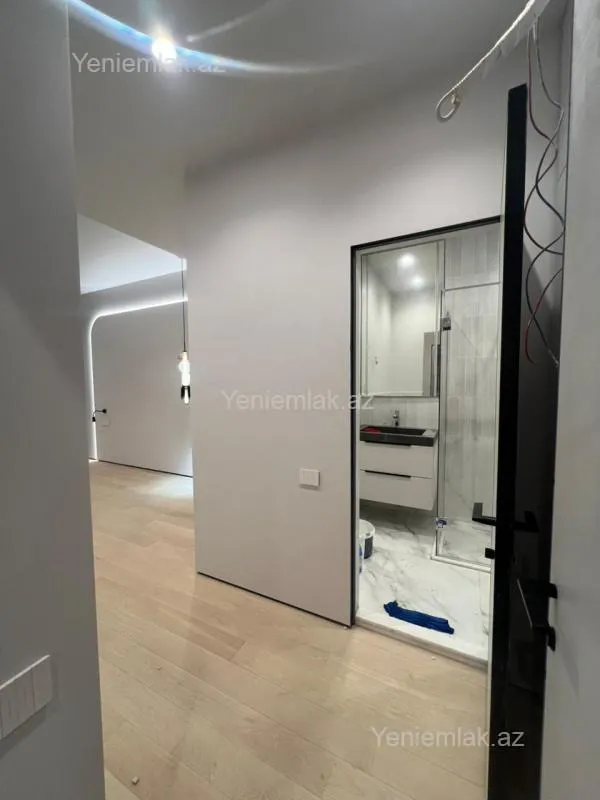 Satılır 3 otaqlı yeni tikili 109 m²