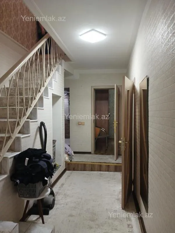 Satılır 4 otaqlı həyət evi 101 m²