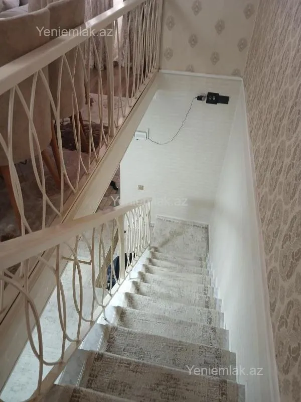 Satılır 4 otaqlı həyət evi 101 m²