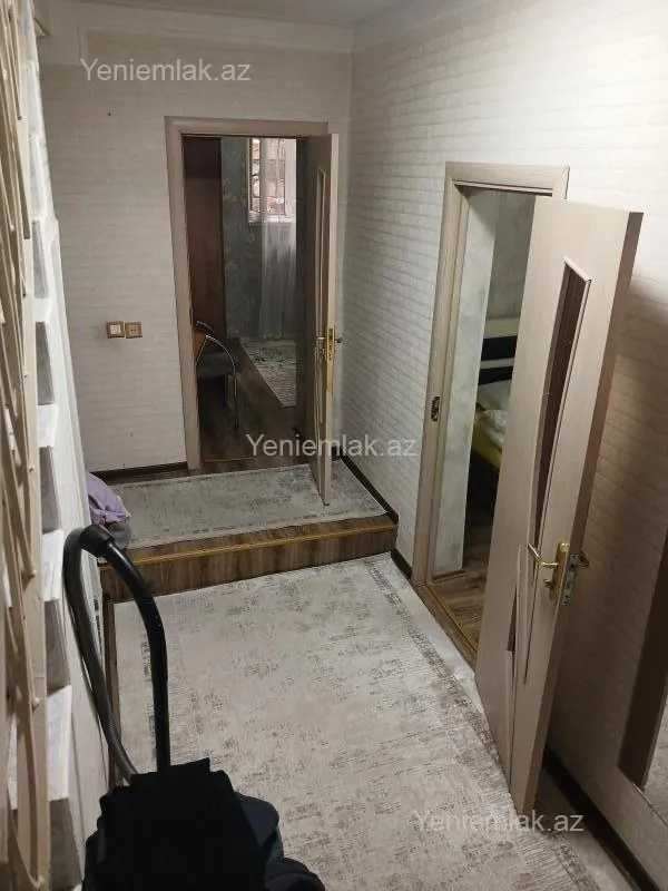 Satılır 4 otaqlı həyət evi 101 m²