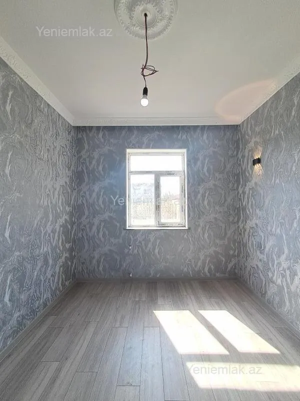 Satılır 4 otaqlı həyət evi 135 m²