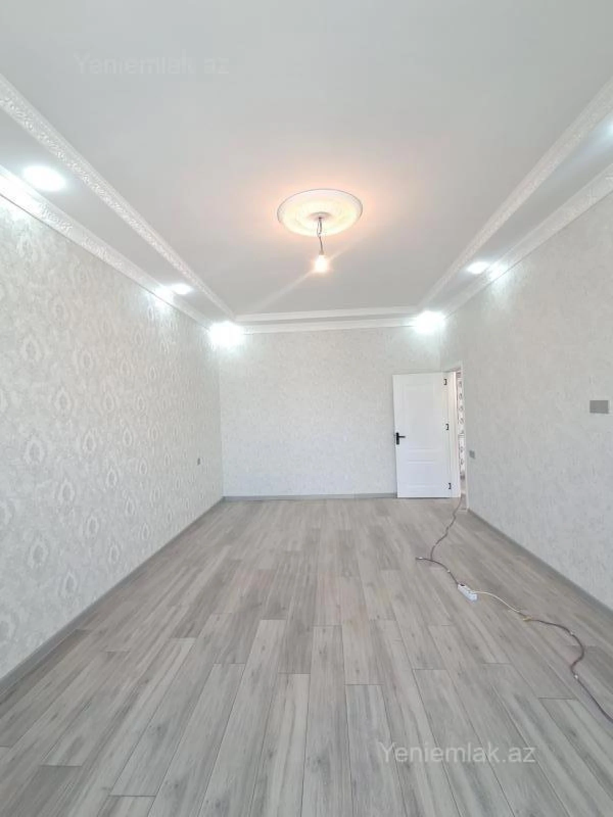Satılır 4 otaqlı həyət evi 135 m²