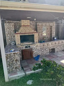 Satılır 4 otaqlı həyət evi 130 m²