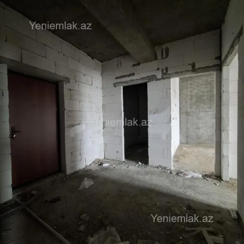 Satılır 3 otaqlı yeni tikili 92 m²