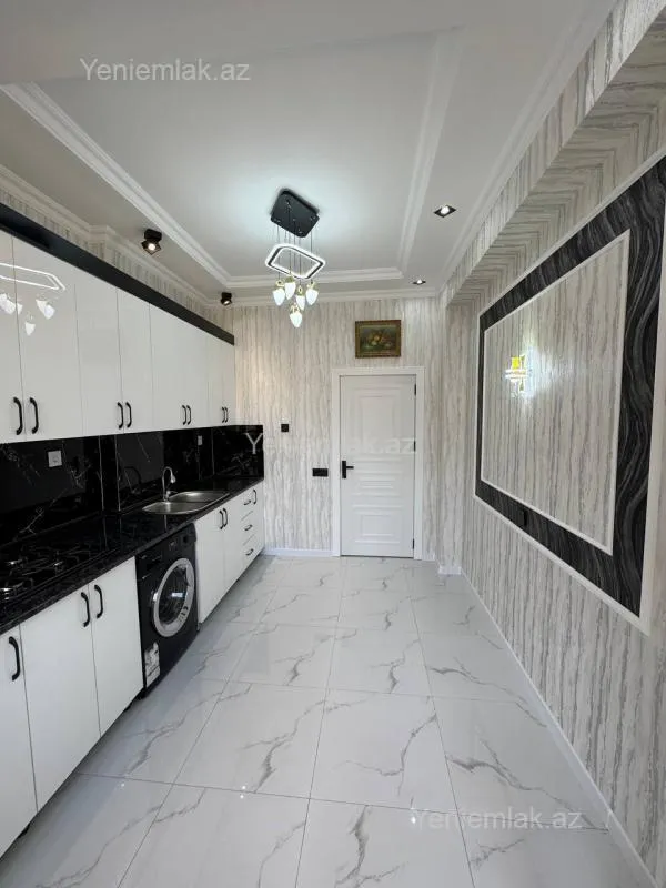 Satılır 3 otaqlı yeni tikili 90 m²