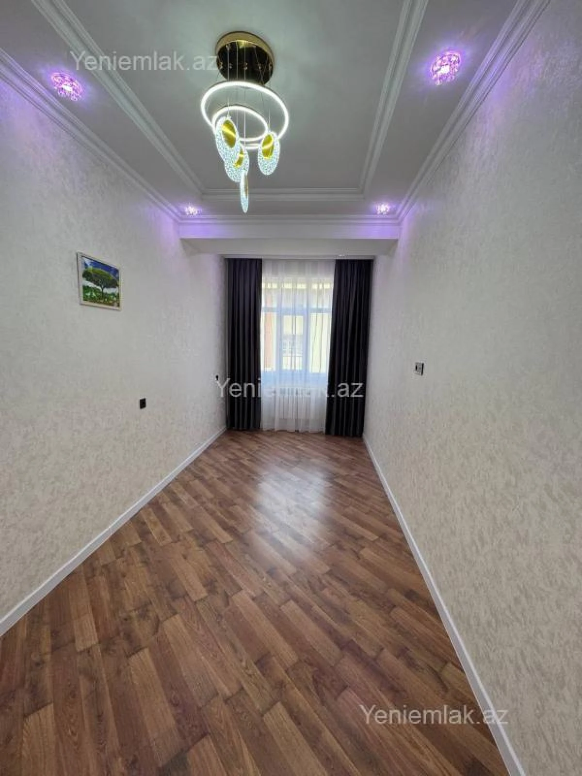 Satılır 3 otaqlı yeni tikili 90 m²