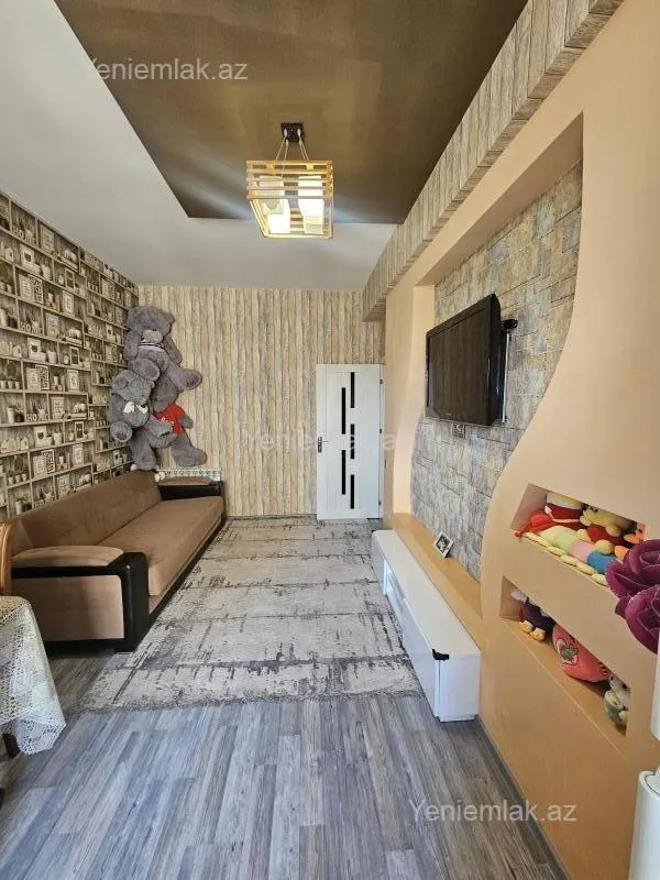 Satılır 2 otaqlı yeni tikili 42 m²