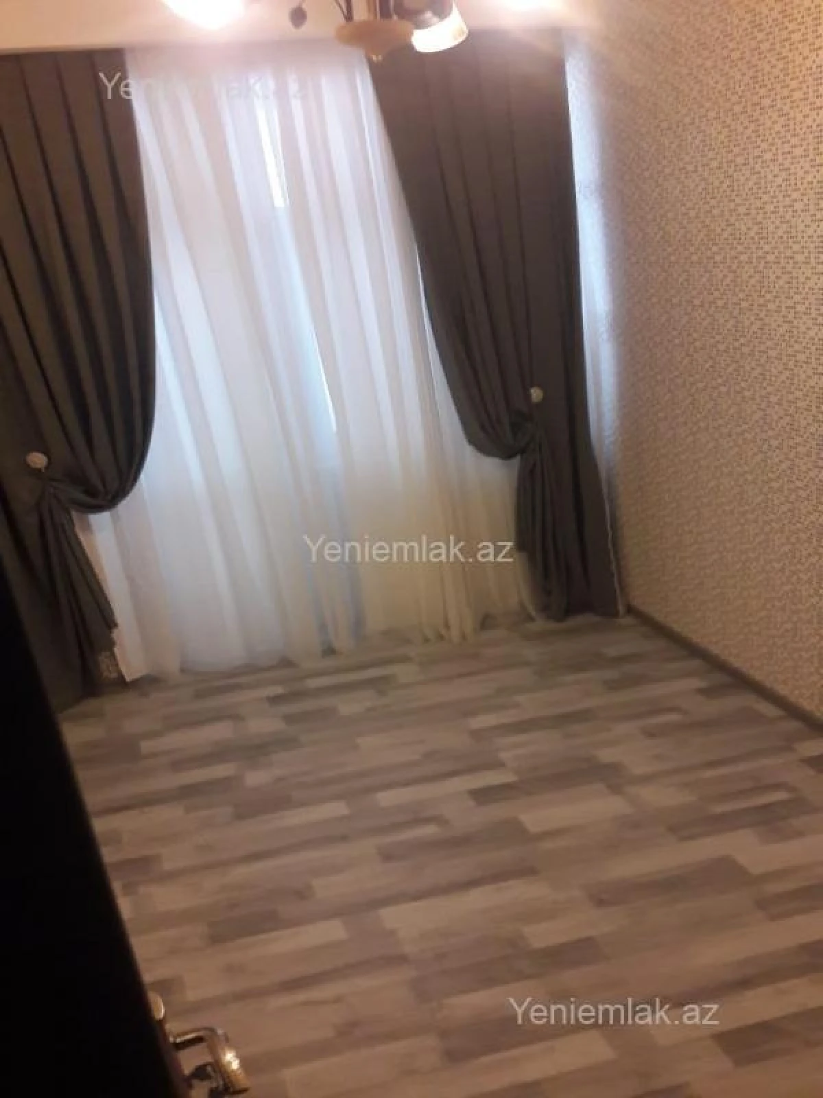 Satılır 3 otaqlı yeni tikili 76 m²