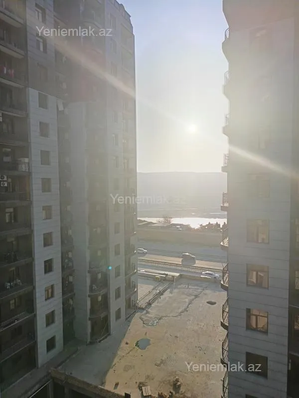 Satılır 2 otaqlı yeni tikili 83 m²