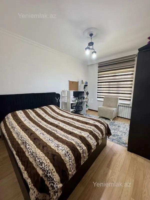 Satılır 3 otaqlı köhnə tikili 85 m²