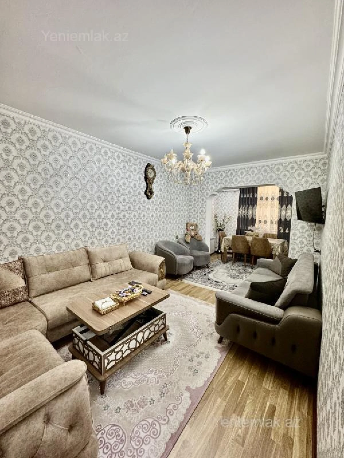 Satılır 3 otaqlı köhnə tikili 85 m²