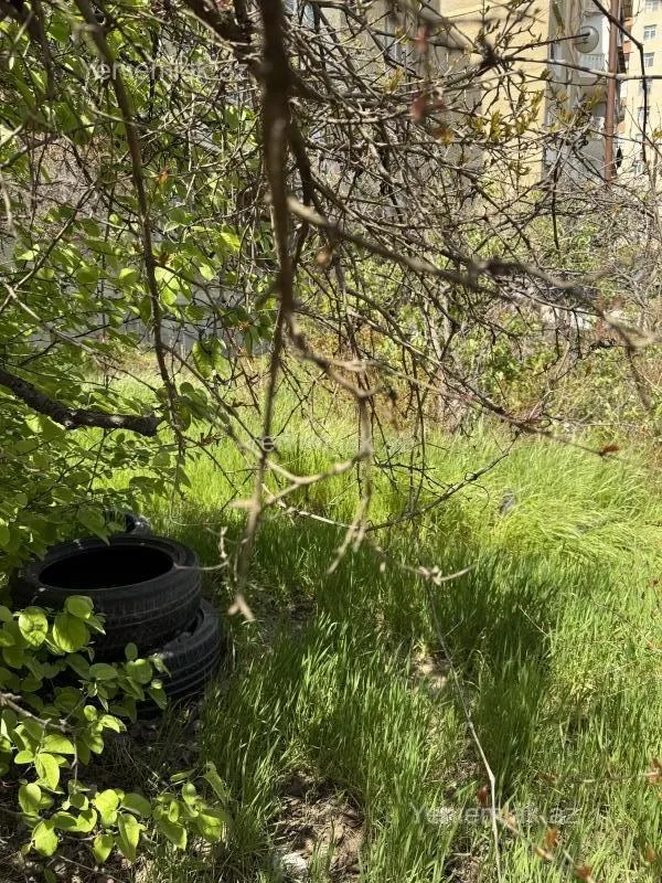 Satılır 3 otaqlı köhnə tikili 85 m²