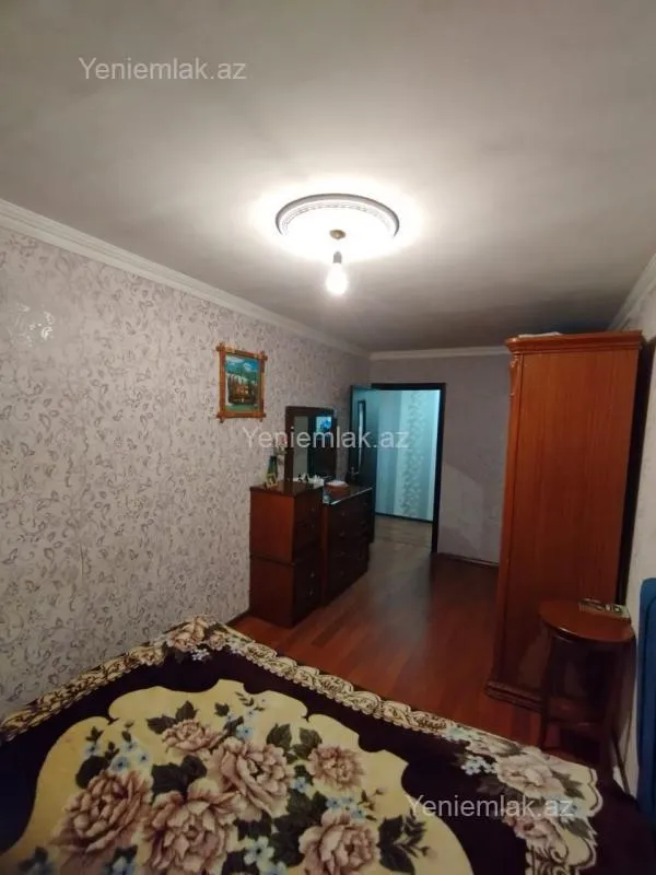 Satılır 2 otaqlı köhnə tikili 48 m²