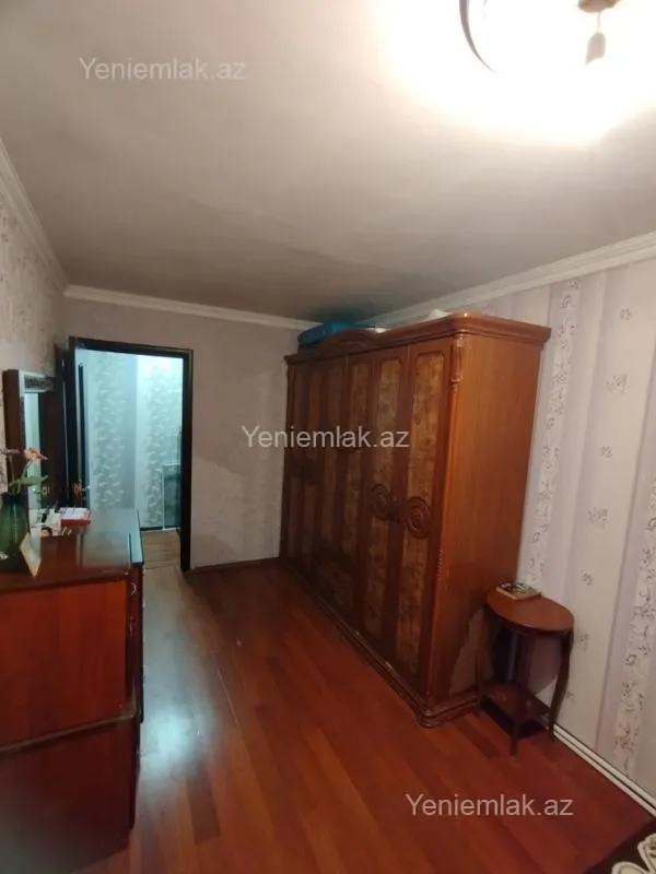 Satılır 2 otaqlı köhnə tikili 48 m²