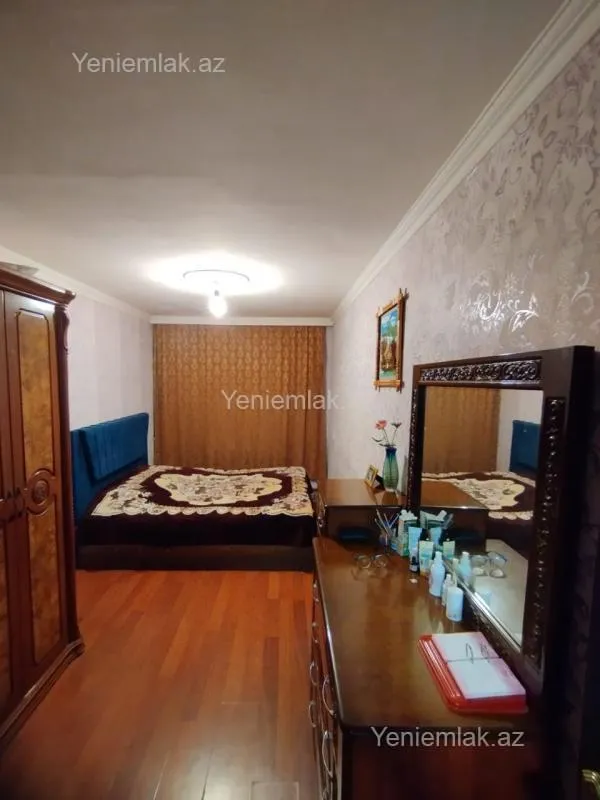 Satılır 2 otaqlı köhnə tikili 48 m²