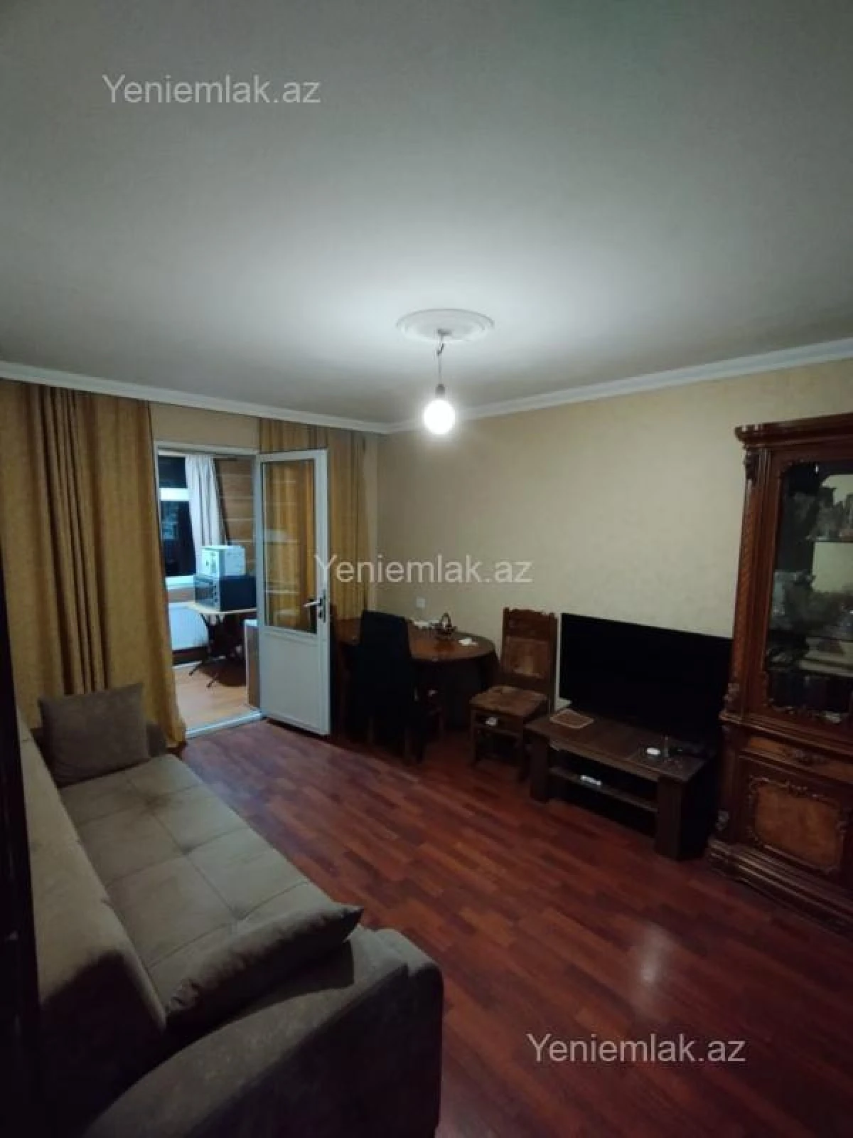 Satılır 2 otaqlı köhnə tikili 48 m²