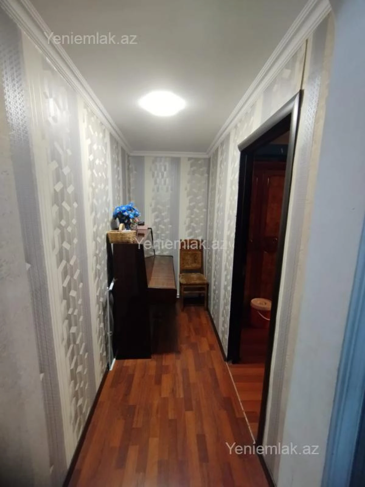 Satılır 2 otaqlı köhnə tikili 48 m²
