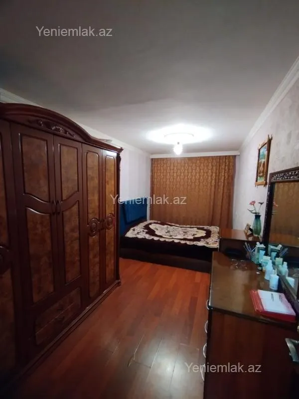 Satılır 2 otaqlı köhnə tikili 48 m²