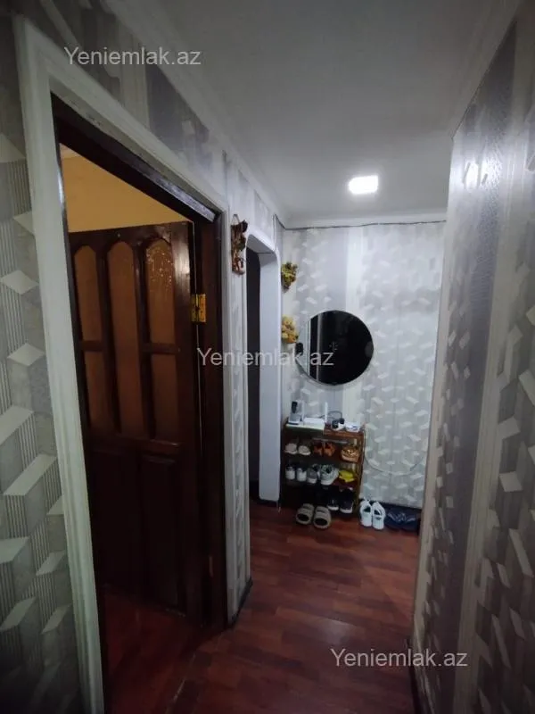Satılır 2 otaqlı köhnə tikili 48 m²